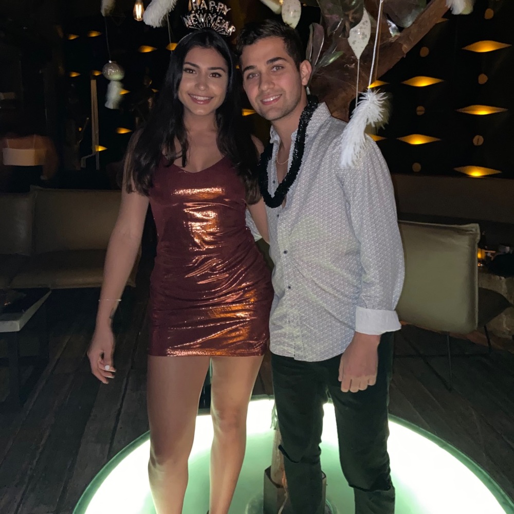 SHIMMERY DRESS! - Picture 2 of 3